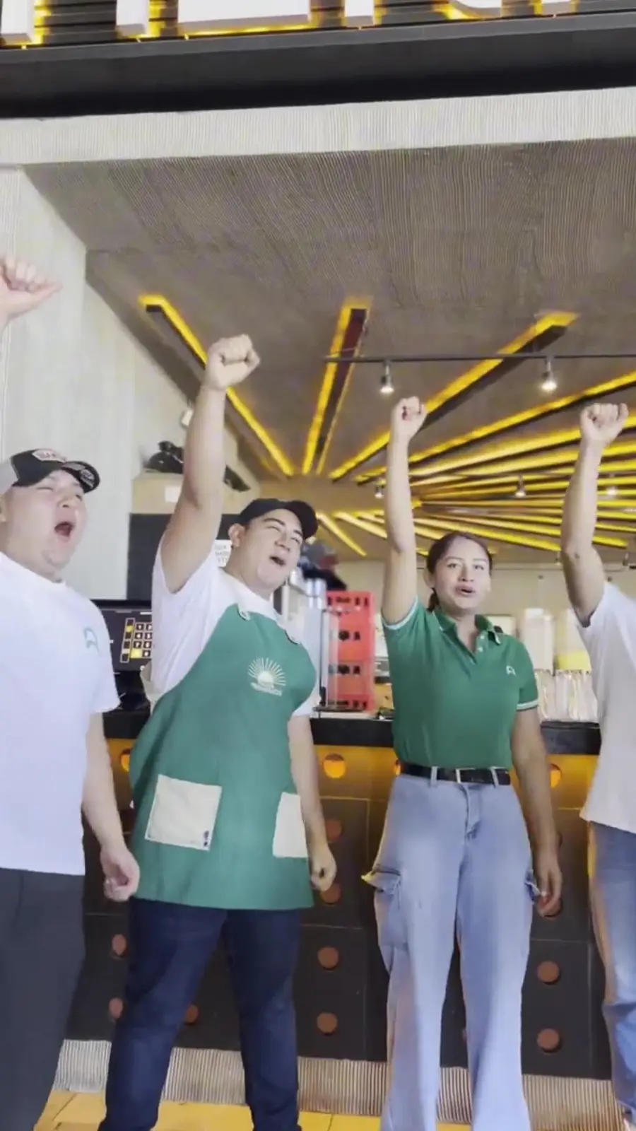 Video de apertura de Tacos Hermanos Las Ramblas, Santa Ana